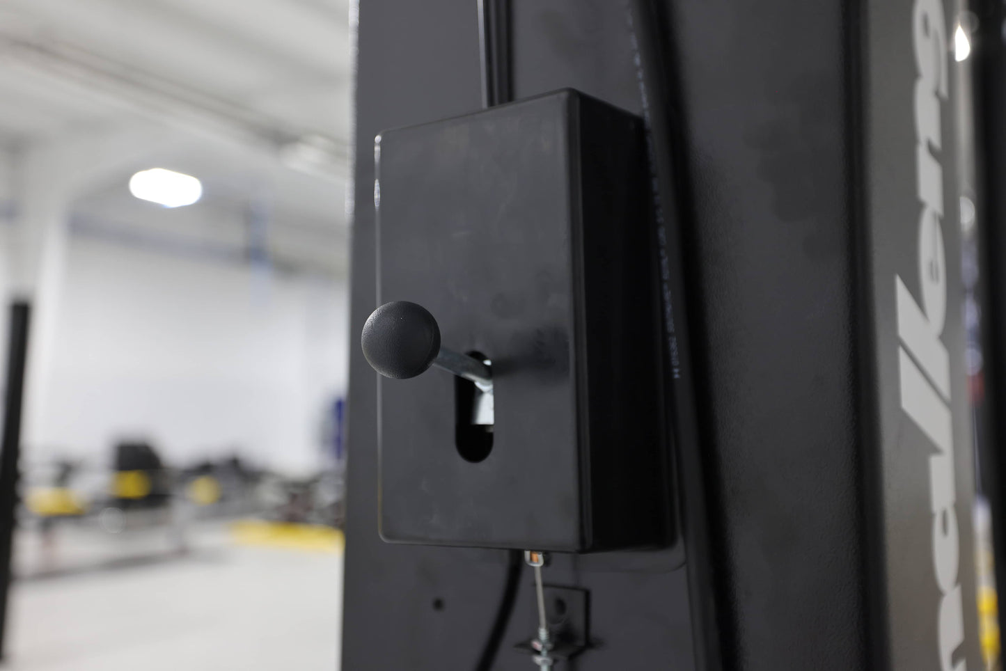 Challenger CL10AV3 Series 10K Versymmetric® Two-Post Adjustable Lift