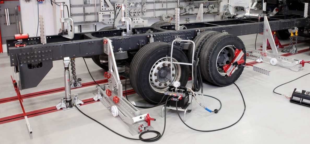 Josam Frame Press | Frame Repair Systems for Heavy-Duty Vehicles